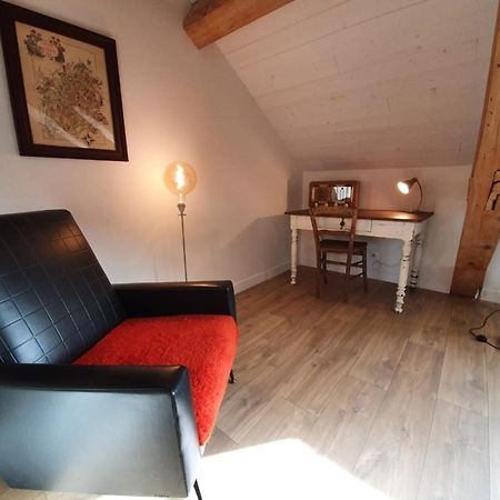 La Fontaine Des Amis Apartment Гап Екстериор снимка